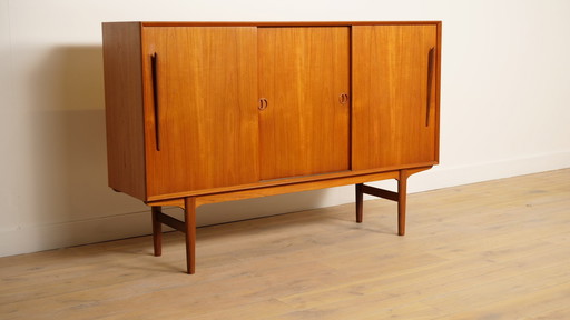 Vintage Highboard | Sliding Doors | Danish Design | 169 cm