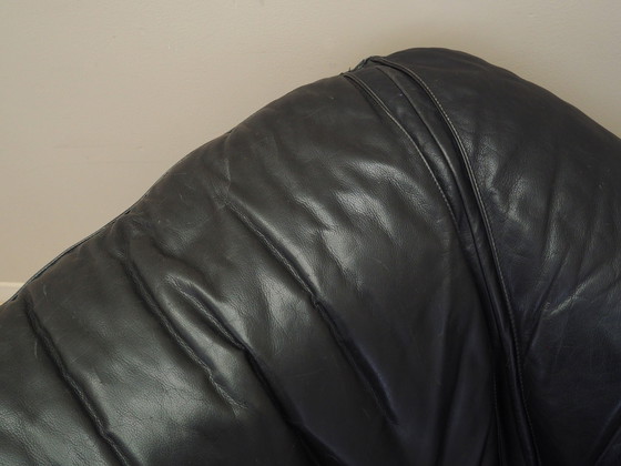 Image 1 of Divano in pelle nera, design italiano, anni '60, produzione: Italia