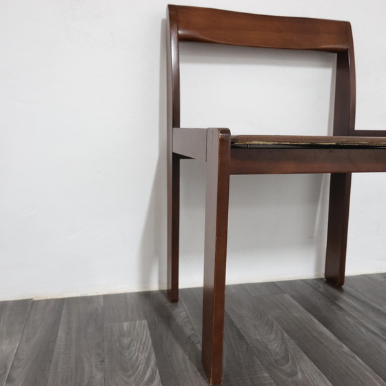 Image 1 of Eetkamerset met 4 houten stoelen uit de jaren 60, vintage modern design.