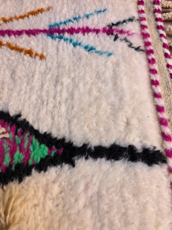 Image 1 of Moroccan Azilal Plush rug 246 x 163 cm 