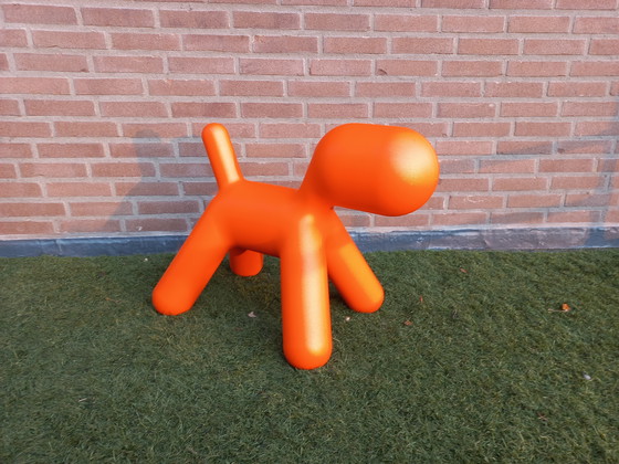 Image 1 of Magis Me Too LARGE Chiot
