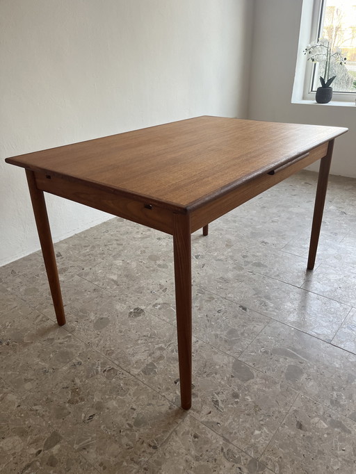 1x Originele "AR Møbler jaren 60" Eettafel Teak Denemarken!!