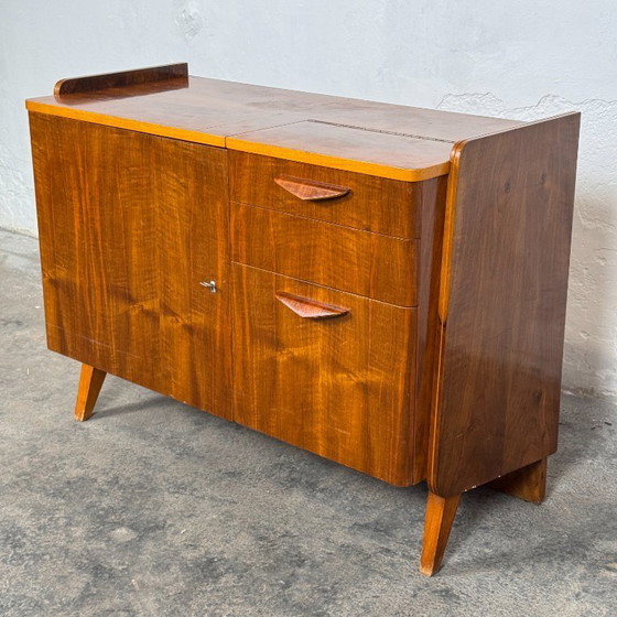 Image 1 of Mid-Century Dressoir van František Jirák voor Tatra Nábytok, jaren 60
