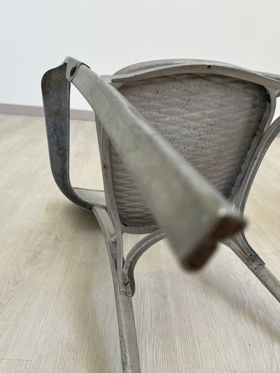 Image 1 of Aluminiumstühle - Avec-Plakette « Gaston Viort - Salon de Provence »