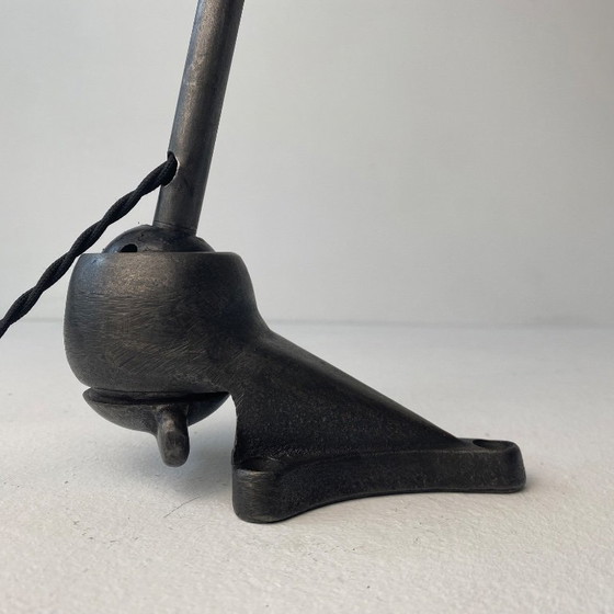 Image 1 of VECCHIA APPLIQUE INDUSTRIALE LAMPE GRAS RAVEL N° 202