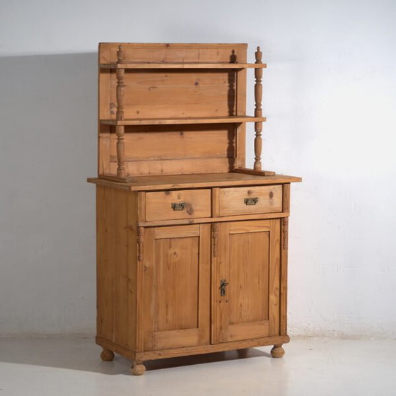 Antique pine kitchen dresser – Rustic European cupboard with shelves – circa 1940 – Storage cabinet, Metal (photo 5 of 40)