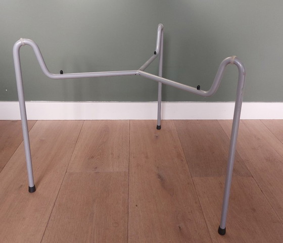 Image 1 of Tavolino Rietveld la "Tazza" / Musquito (Gispen 535) | izgst