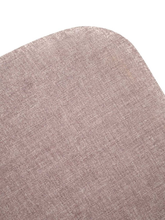 Image 1 of Ensemble de quatre chaises de salle à manger suédoises « Storken ».