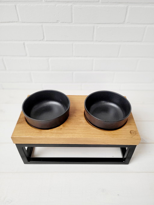 Dog feeding station - solid oak - size M