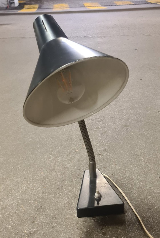 Table lamp by H. Busquet for Hala Zeist 1950s – Metal (photo 4 of 5)