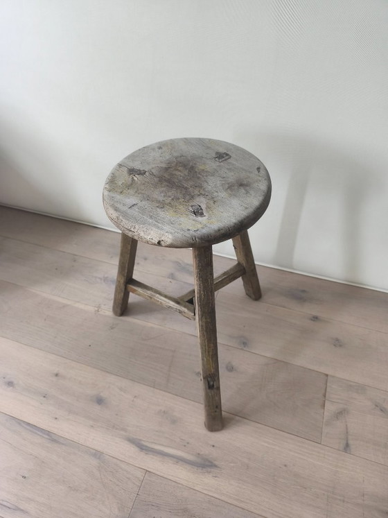 Old Pine Kruk Rond Ronde Kruk, Gemaakt van Old Pine Hout. Elke Kruk Is Uniek, Maten 28/50 of 26/45 – Krukjes (photo 3 of 5)
