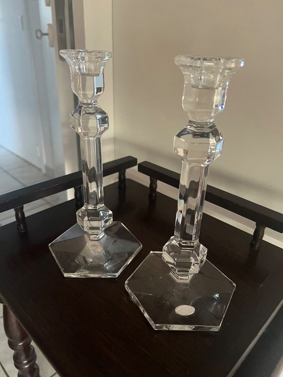 Image 1 of Set di 2 eleganti candelieri in porcellana