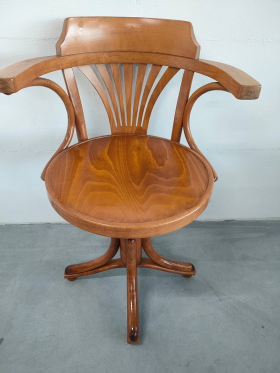 Image 1 of Sedia da capitano vintage in stile Thonet (legno curvato, seduta girevole a 360 gradi)