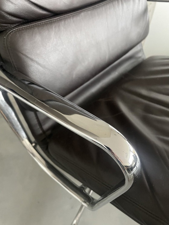 Image 1 of Eames Soft Pad Loungestoel - EA216 - Herman Miller