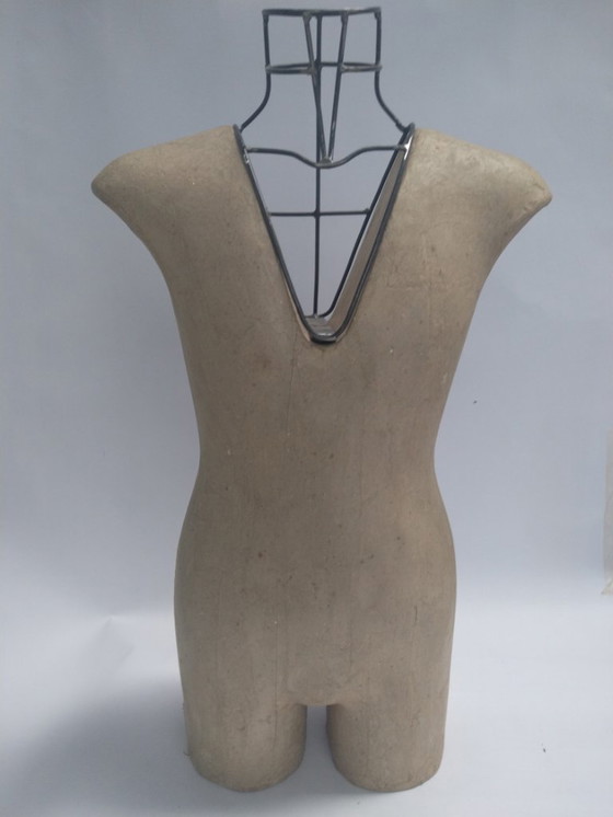 Image 1 of Torsos de maniquí con abertura en V - juego de 3