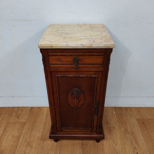 Comodino antico vintage con piano in marmo