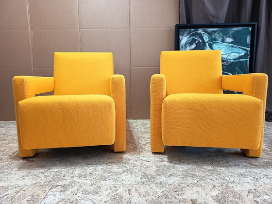 Image 1 of CASSINA 2x Poltrona 637 Utrecht 2024 (NUOVO, mai usato) in lana gialla KVDRAT € 6.600