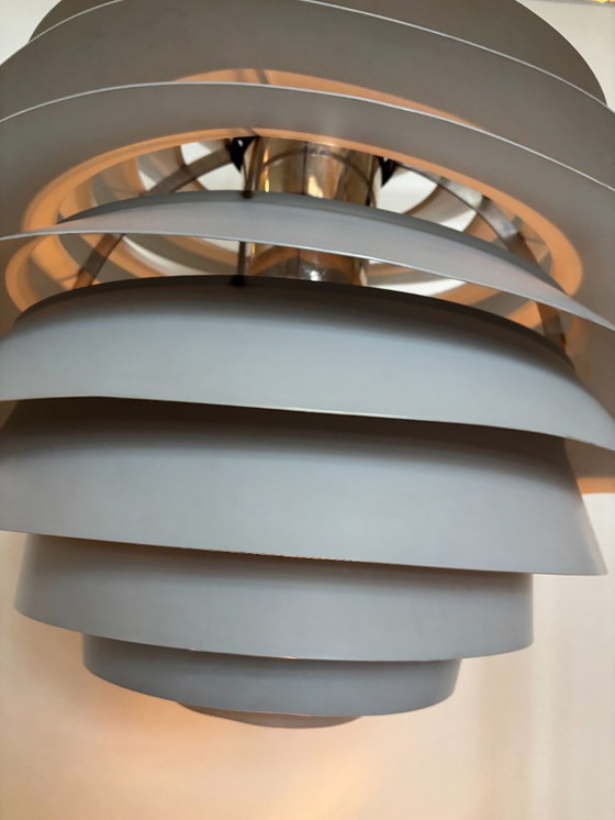 Image 1 of PH Louvre Louis Poulsen-lamp