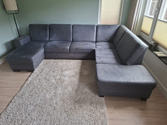 Image 1 of Sofá en forma de U con función de cama.