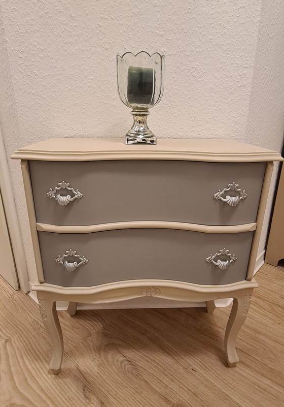 Image 1 of Vintage ladekast in Franse landelijke stijl