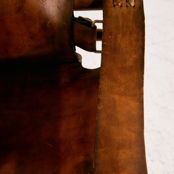 Image 1 of Poltrona e pouf in pelle di vitello ungherese, set da 2