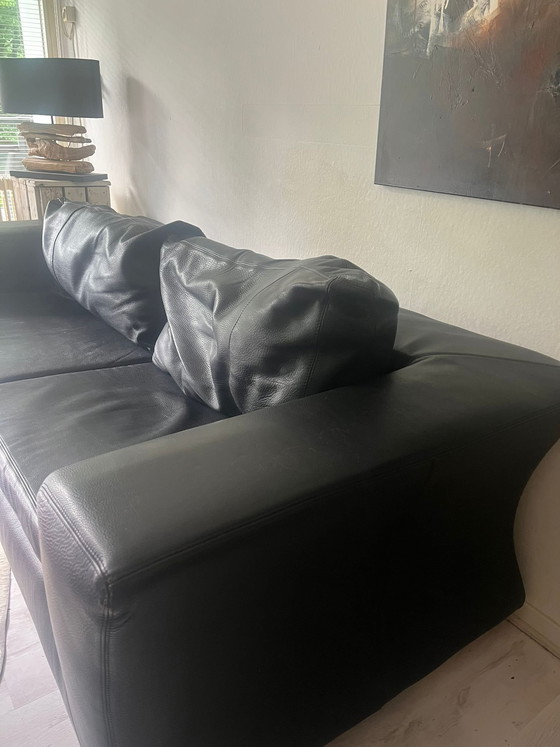 Image 1 of Beautiful Molinari 2-seater sofa