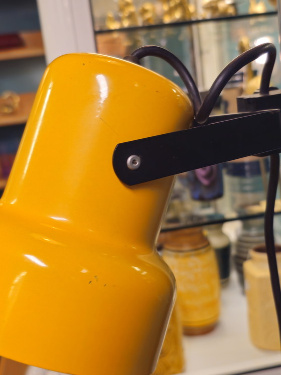 Image 1 of Lampadaire Vintage Lampadaire Jaune Ajustable