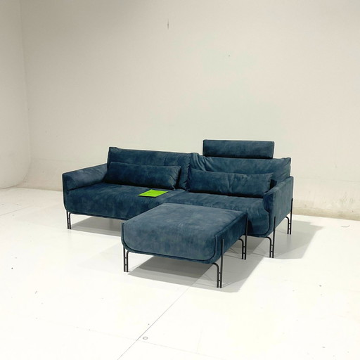 Divano Moome Lucie da 2,5 posti con pouf