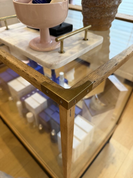 Mostrador de antigüedades inglesas – Vitrinas, Glass, Gold (photo 6 of 7)