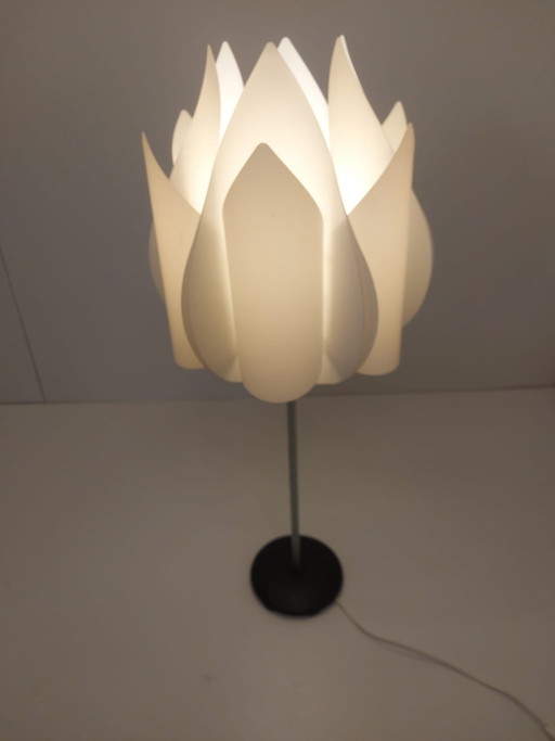  Ikea - Knappa Tulpan Lampadaire
Magnifique lampe scandinave vintage Ikea
