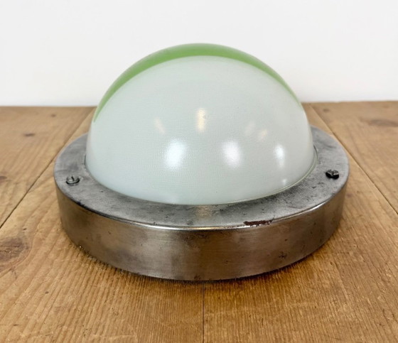 Lampe murale ou plafonnier d'urgence vintage, années 1970 – Elektrosvit, Appliques murales, Glass, Iron (photo 7 of 13)