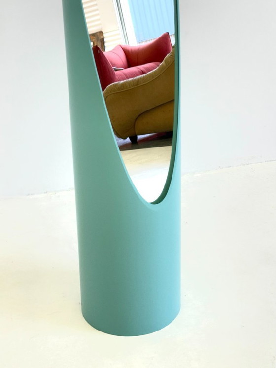 Image 1 of Specchio Unghia blu di Rodolfo Bonetto | Specchio per rossetto