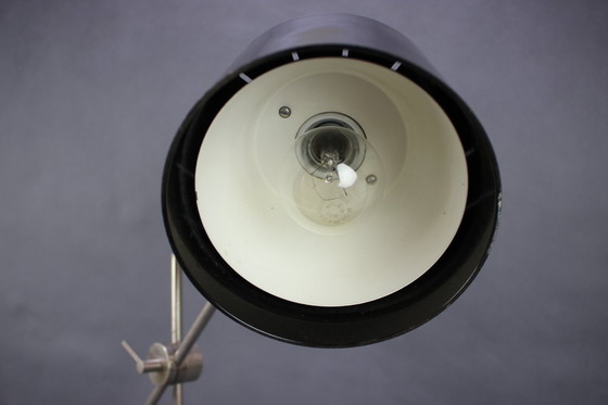 Image 1 of Verstelbare zwarte bakelieten industriële tafellamp / Tsjecho-Slowakije, 1970