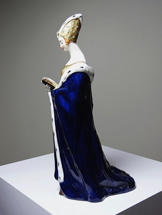 Image 1 of Sujet en porcelaine ancien "Liseuse" art déco signée J.Vesques