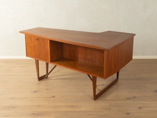 Boomerang-bureau, Peter Løvig Nielsen