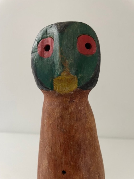 Image 1 of Figurine vintage en bois sculpté, de style primitif et expressif