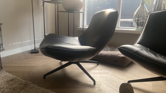 Image 1 of 2 Tulipano fauteuils van Enzo Luca