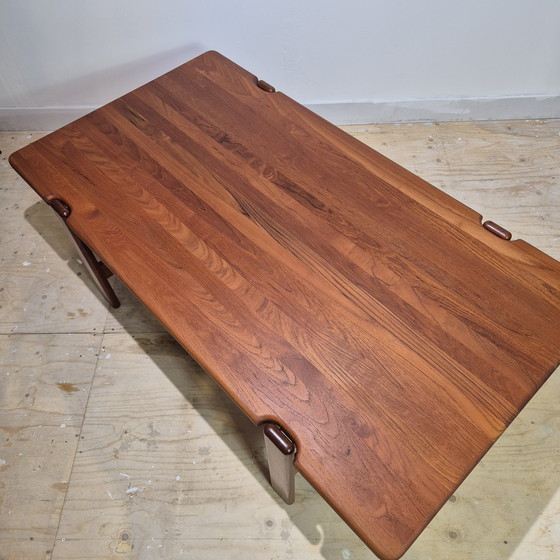 Image 1 of Niels Bach, table basse vintage danoise en teck restaurée