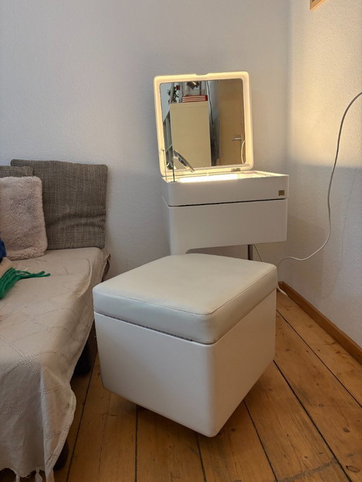 Tulli Zuccari Space-Age dressing table with stool (1970s, Italy) – illuminated mirror, vintage design