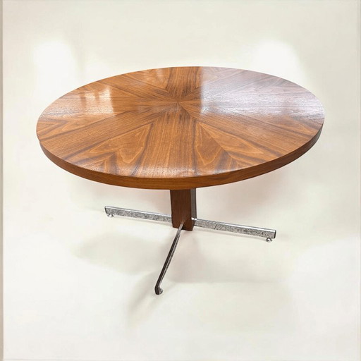Mid Century / Space Age Beistell-/Couchtisch mit runder furnierter massivholz Tischplatte auf mit Furnier verkleideten Chrom-Fuß