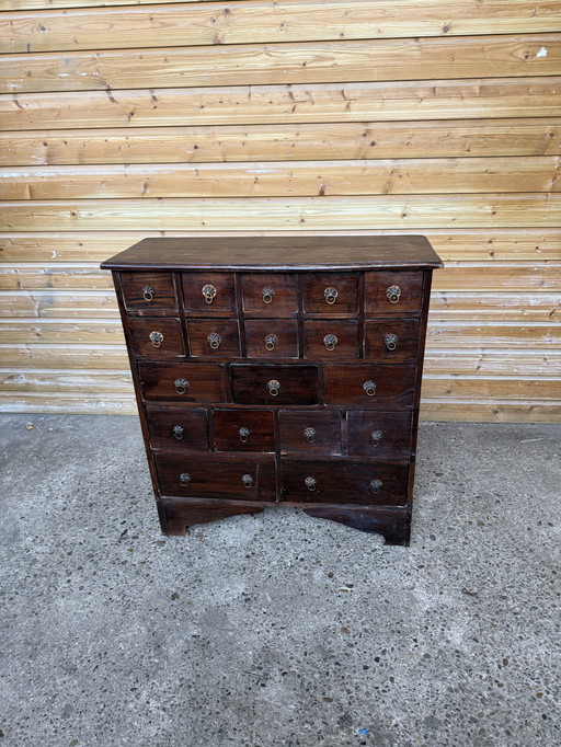 Vintage apothekerskast