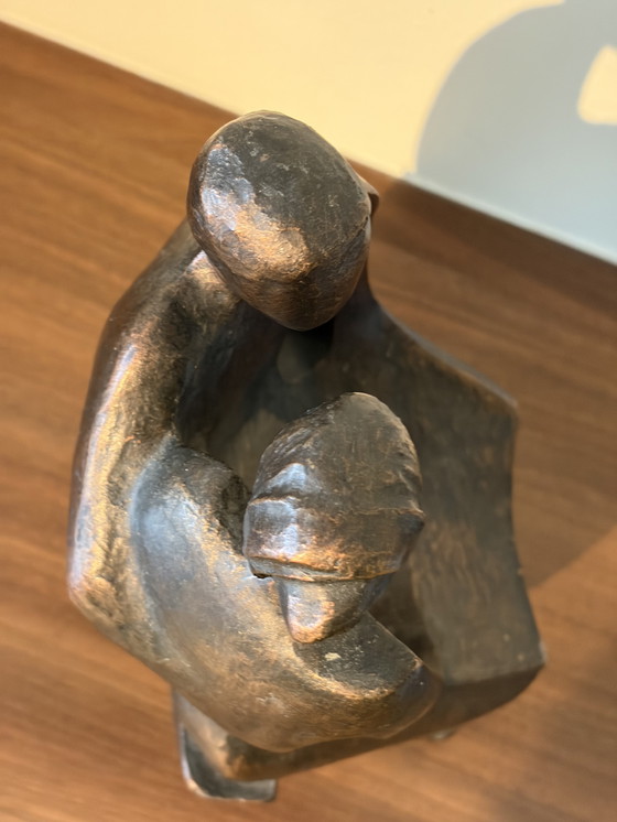 Image 1 of Beautiful Bronze Sculpture – H.V. (Henny) Beckers – Titled 'Commitment'