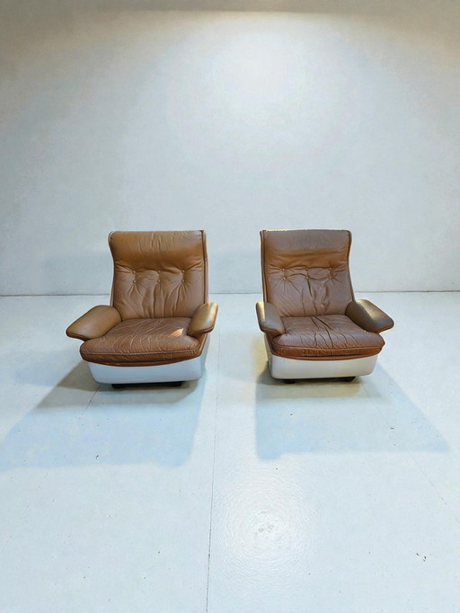 Set di 2 poltrone di design in pelle, poltrona lounge Airborne Orchid, anni '60