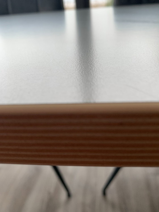 Image 1 of Escritorio Herman Miller, muy buen estado.