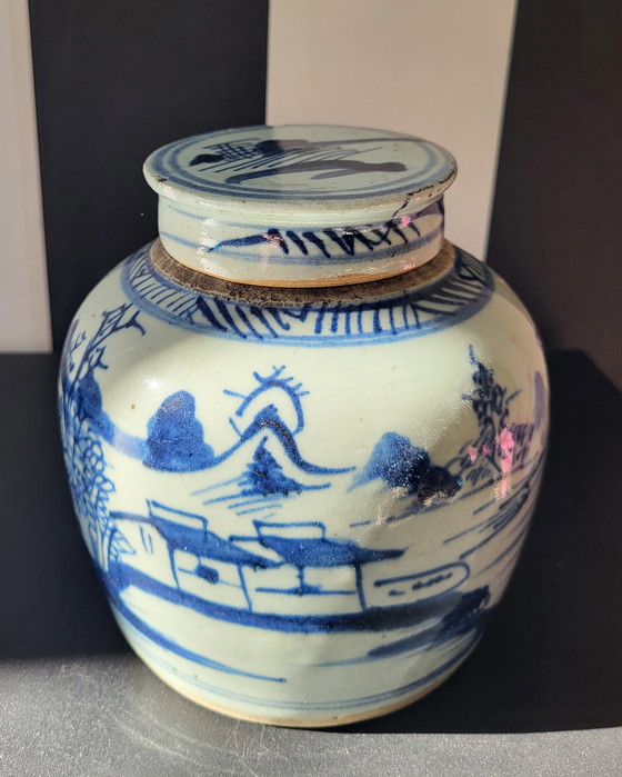 Image 1 of Chinese blue and white porcelain ginger jar with lid.
