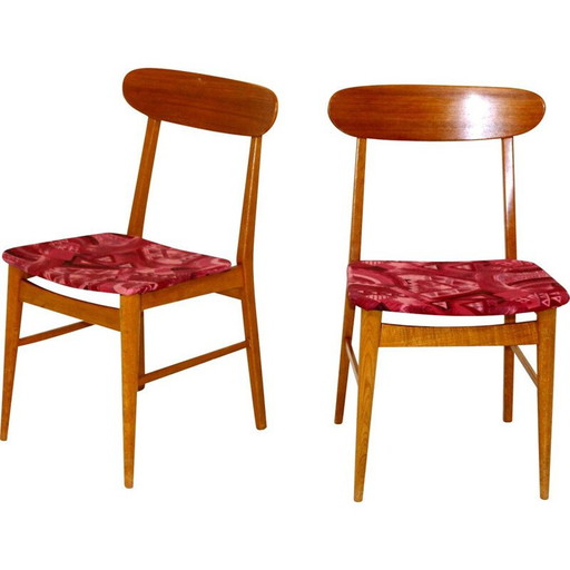 Coppia di sedie vintage scandinave in legno di quercia e tessuto, Svezia 1960