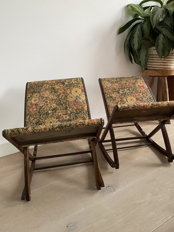 Image 1 of Tabourets vintage français - deux pièces