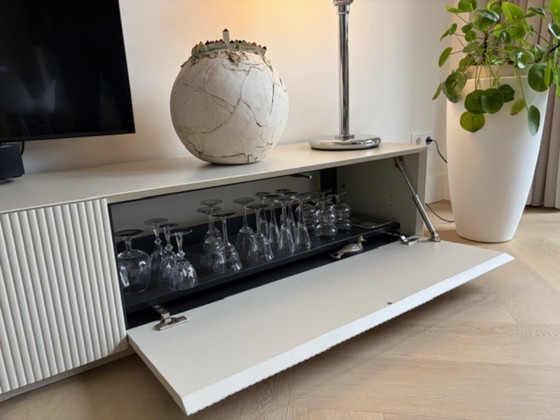 Image 1 of Monoz Exelent TV  Meubel 360x40x30 Nieuwstaat! (2025)