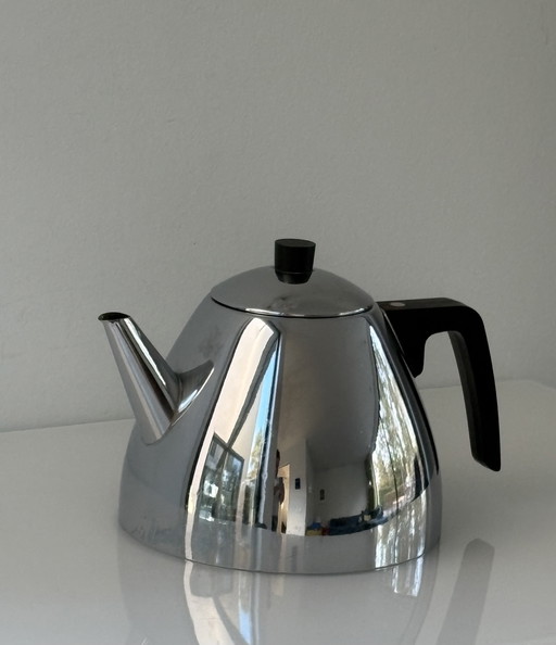 Tetera vintage de acero inoxidable de los años 60, marca Daalderop