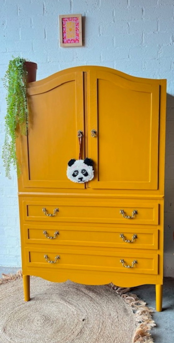 Armoire vintage ancienne, armoire pour chambre d'enfant, armoire pour fille – Buffets, Wood (photo 6 of 20)